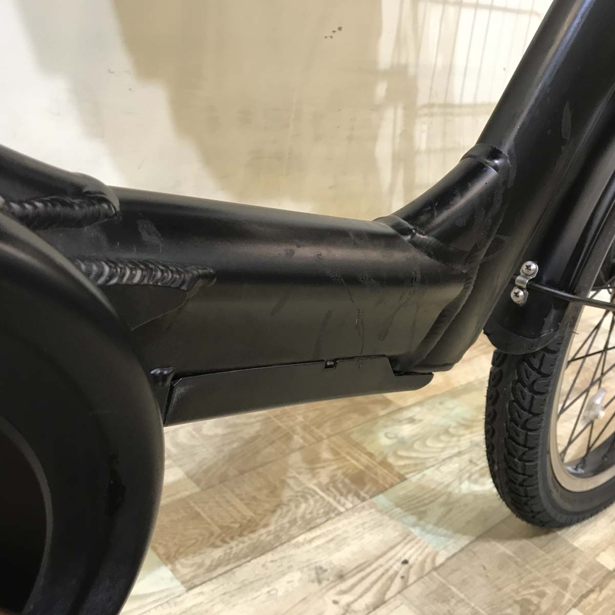 パナソニック ギュット アニーズ ブラック 20インチ KX024【中古車】