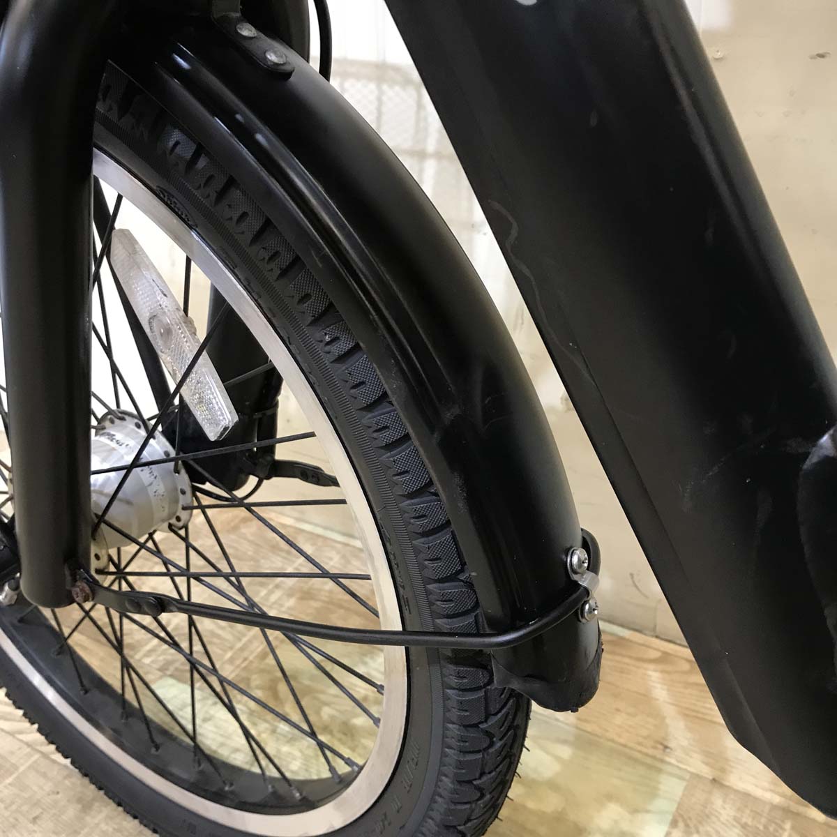 パナソニック ギュット アニーズ ブラック 20インチ KX024【中古車】