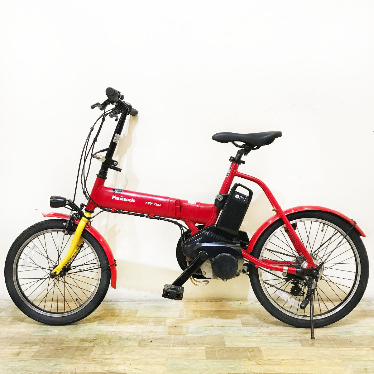 折りたたみ パナソニック オフタイム レッド × イエロー 前18×後20インチ KN134【中古車】