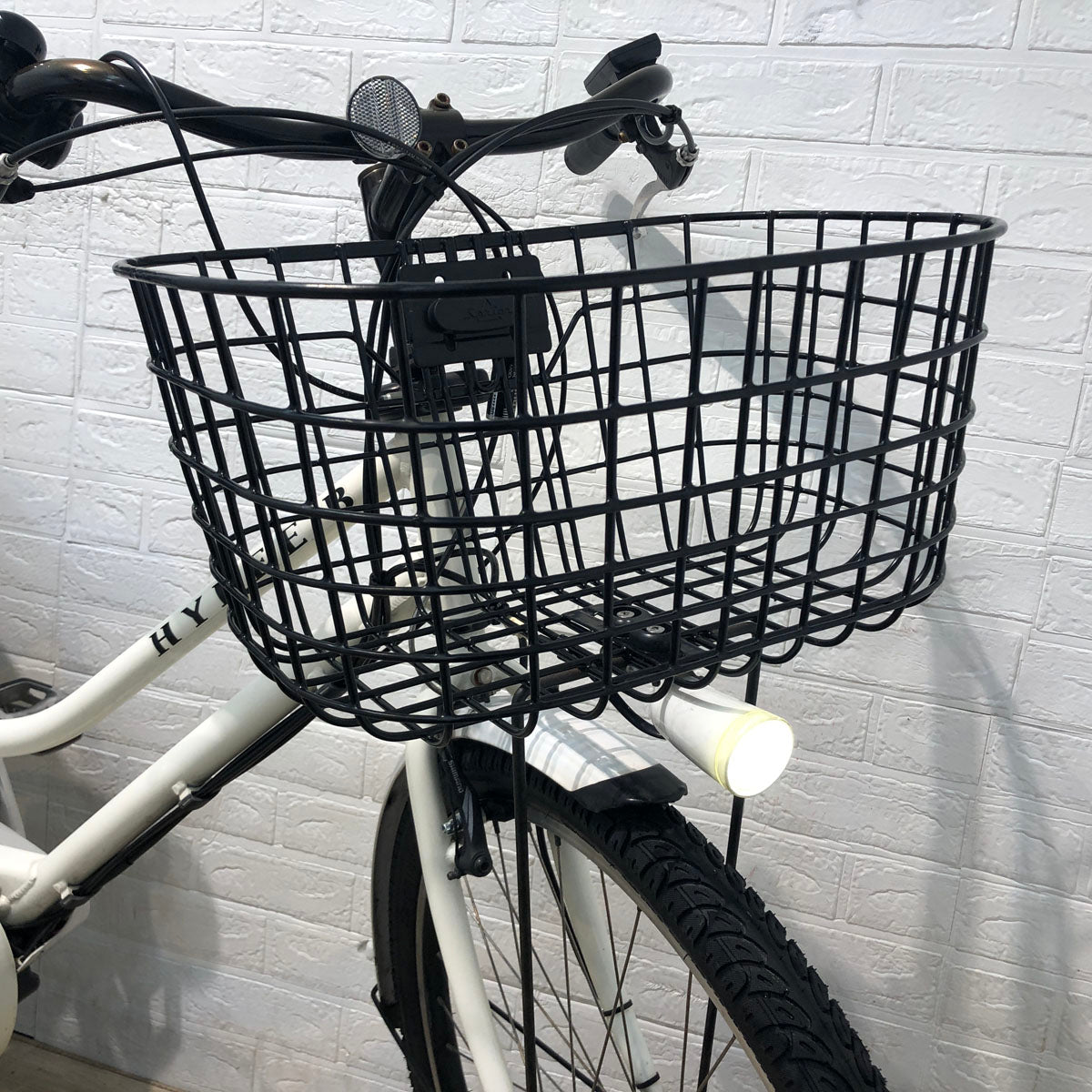 ブリヂストン HYDEE B ハイディ ビー ホワイト 26インチ YV090 【中古車】