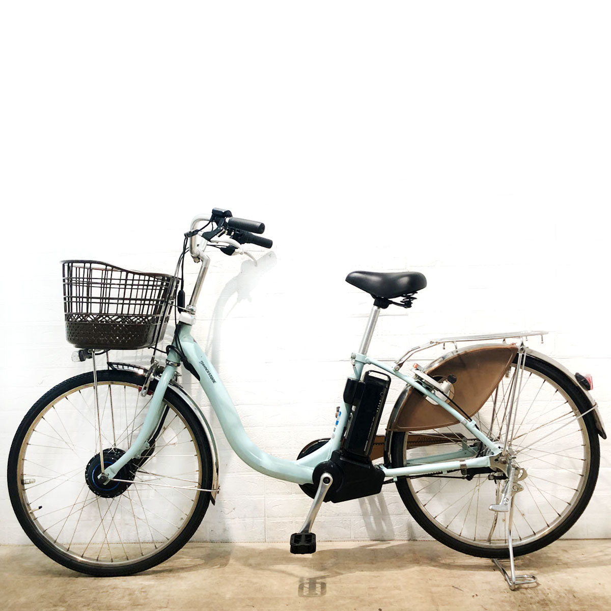 ブリヂストン フロンティア ブルー 24インチ YQ080 【中古車】