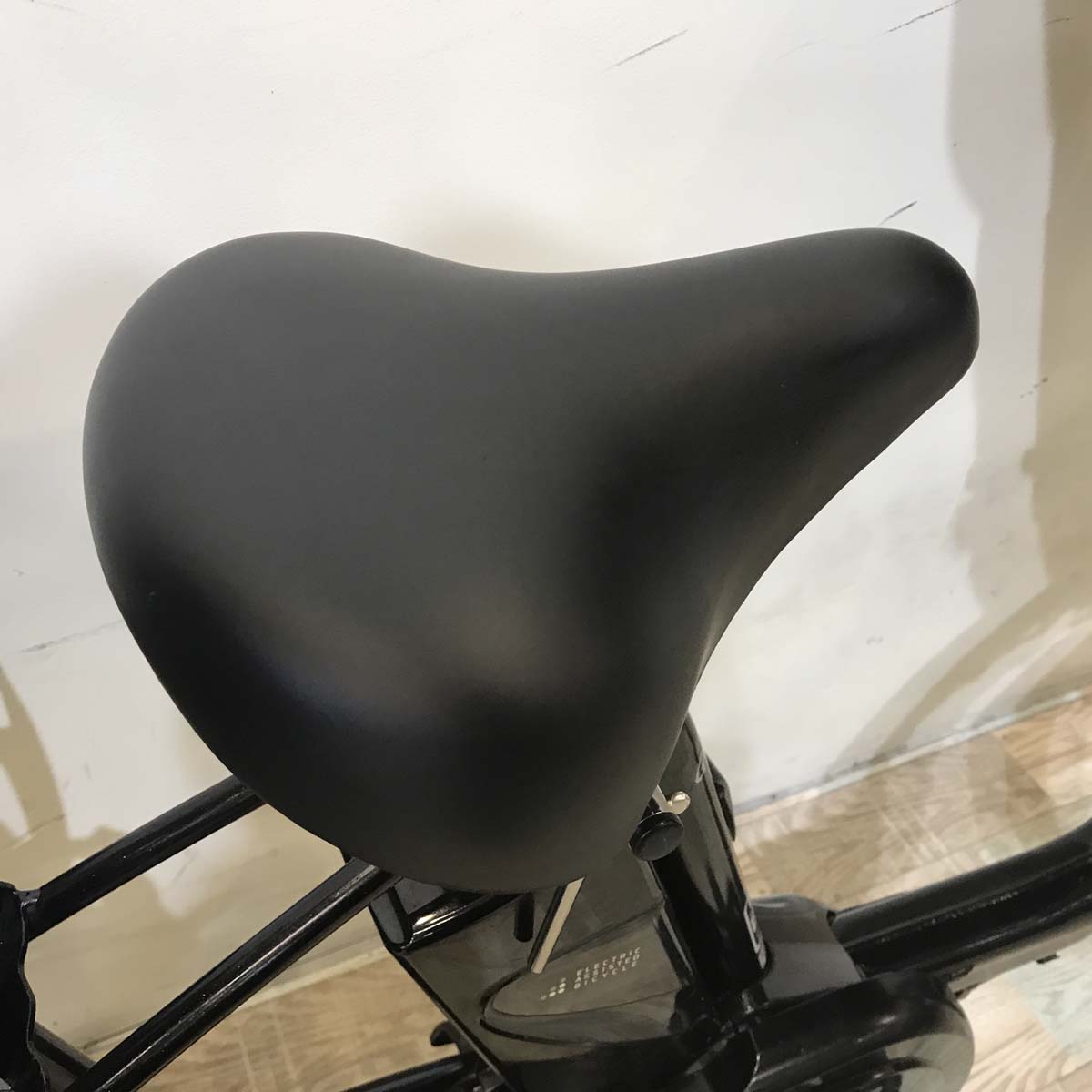パナソニック ギュット ミニ DX ブラック 20インチ KS112【中古車】