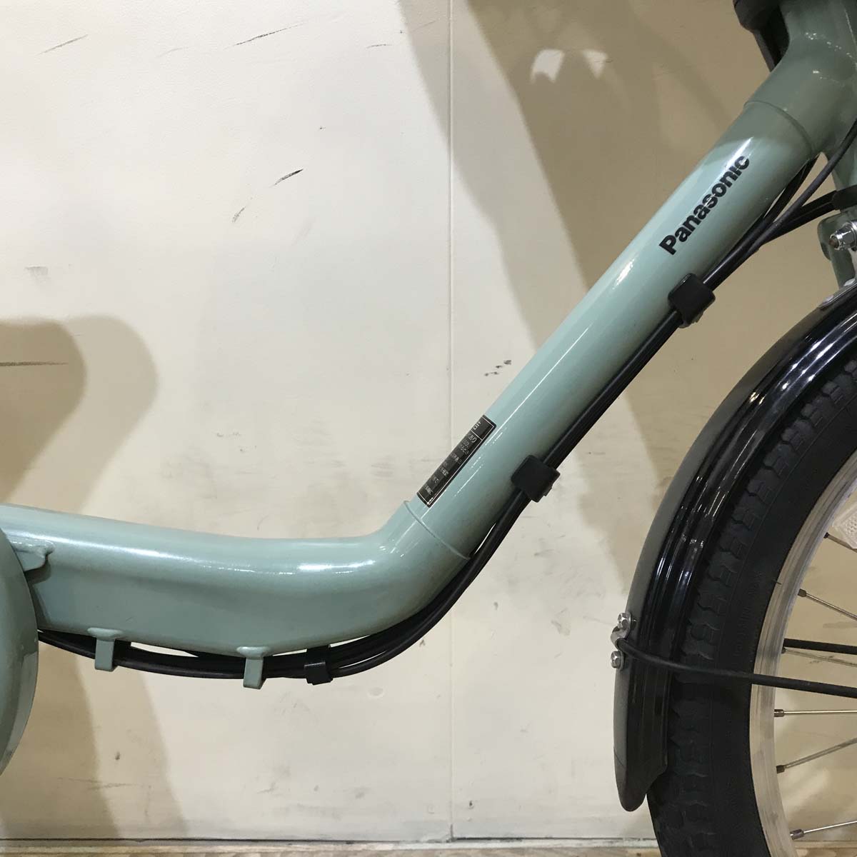 パナソニック ギュット ミニ DX KD グリーン 20インチ KS113【中古車】