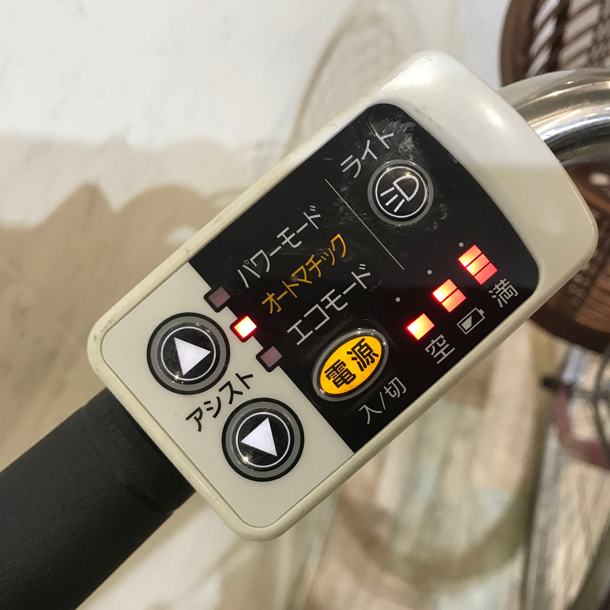 パナソニック ビビ NX ピンク 26インチ KT008 【中古車】