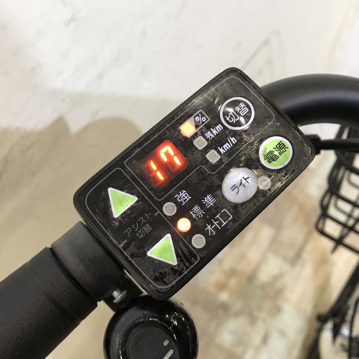 ブリヂストン HYDEE B ハイディ ビー ホワイト 26インチ KX055 【中古車】