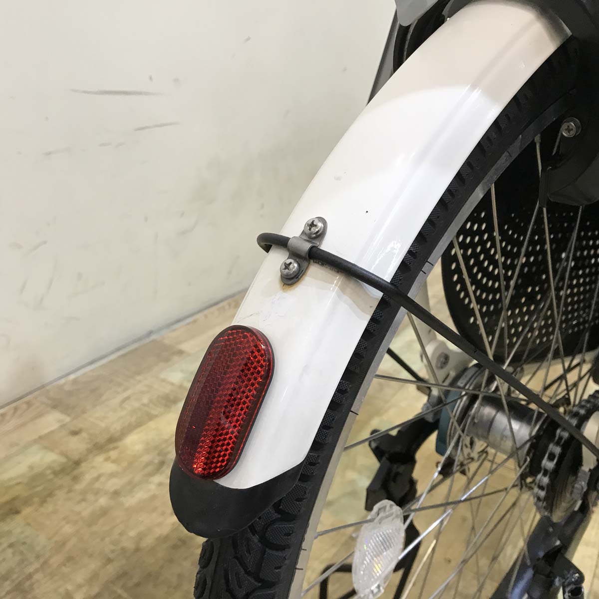 ブリヂストン HYDEE B ハイディ ビー ホワイト 26インチ KX055 【中古車】