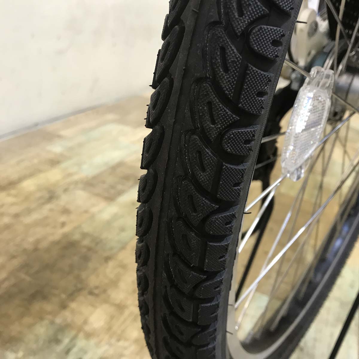 ブリヂストン HYDEE B ハイディ ビー ホワイト 26インチ KX055 【中古車】