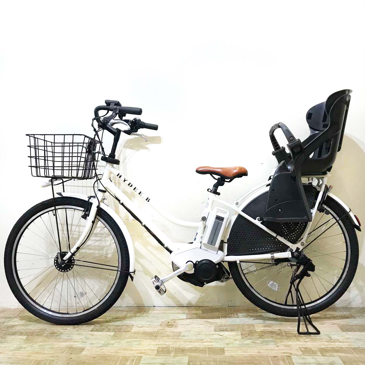 ブリヂストン HYDEE B ハイディ ビー ホワイト 26インチ KX055 【中古車】