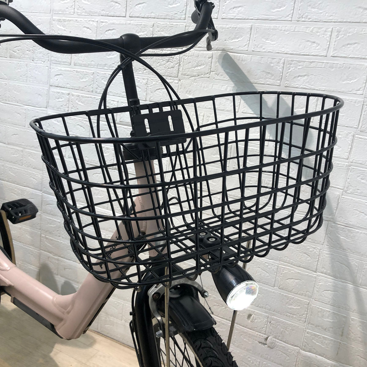 パナソニック ギュット アニーズ ピンク 20インチ YV119【中古車】