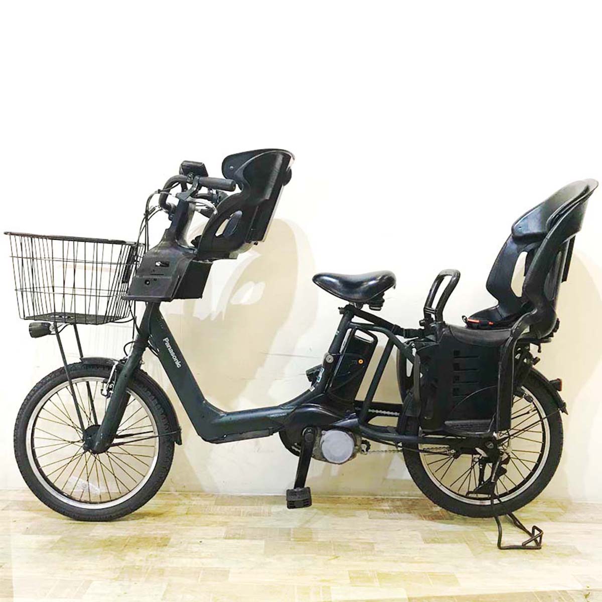 パナソニック ギュット アニーズ カーキ 20インチ KC006【中古車】