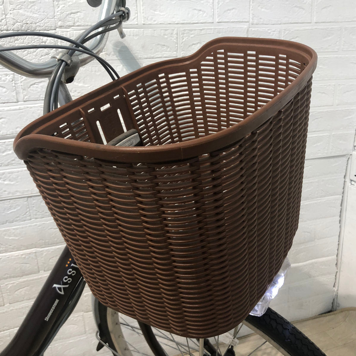 ブリヂストン アシスタ ブラウン 24インチ YV125 【中古車】