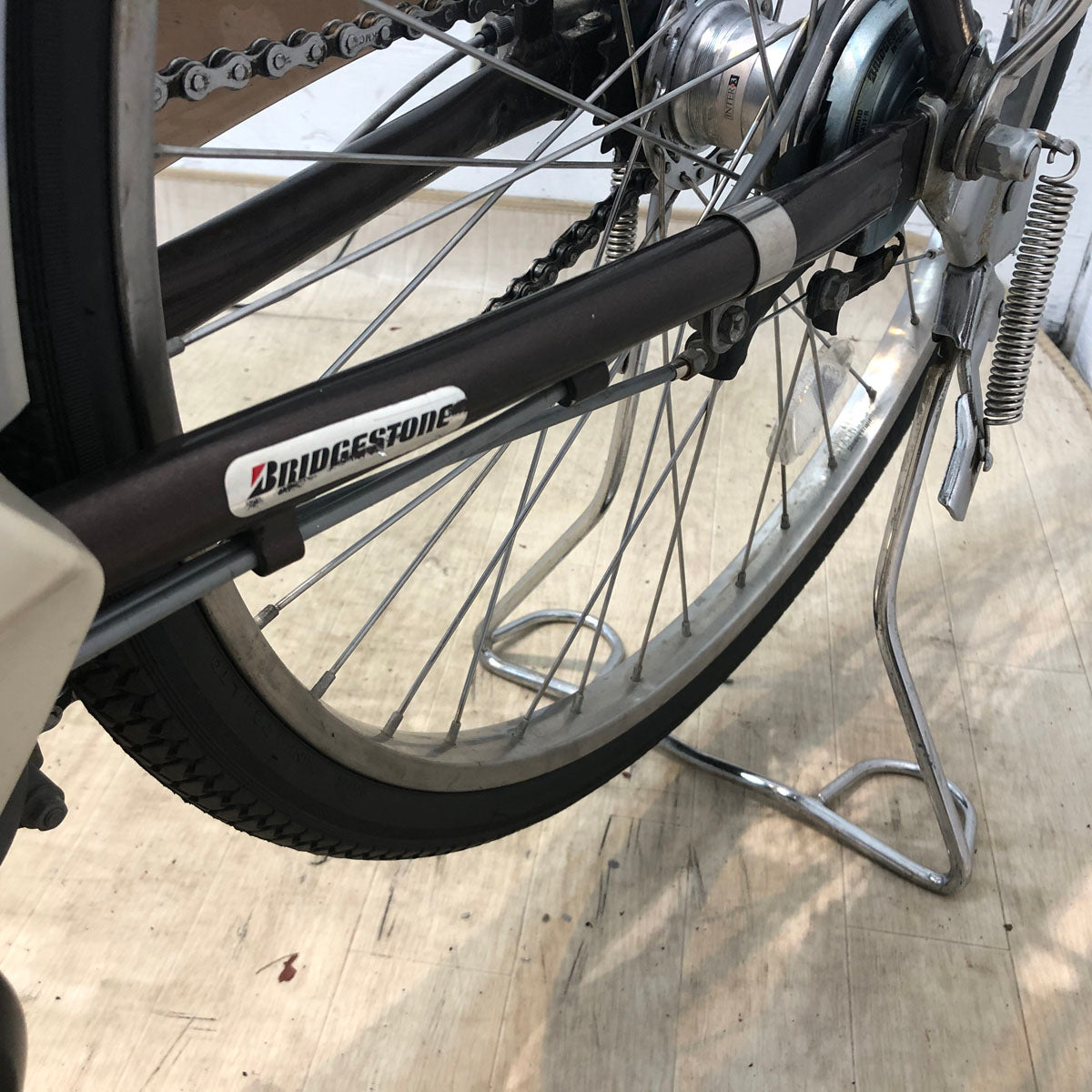 ブリヂストン アシスタ ブラウン 24インチ YV125 【中古車】