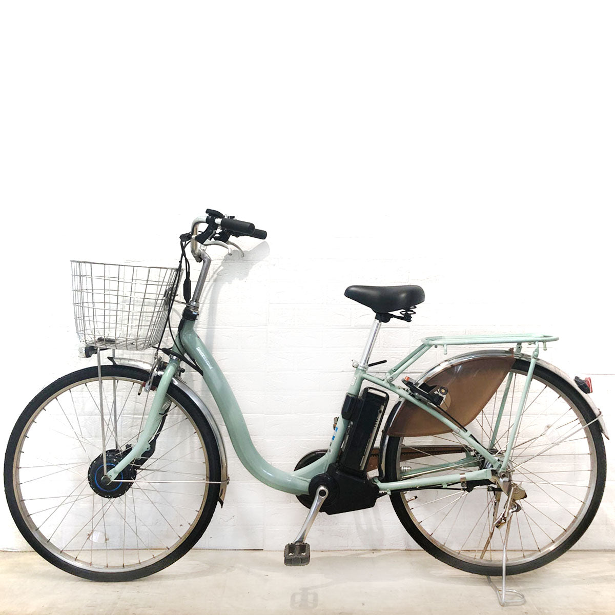 ブリヂストン フロンティア DX ミント 26インチ YV126 【中古車】