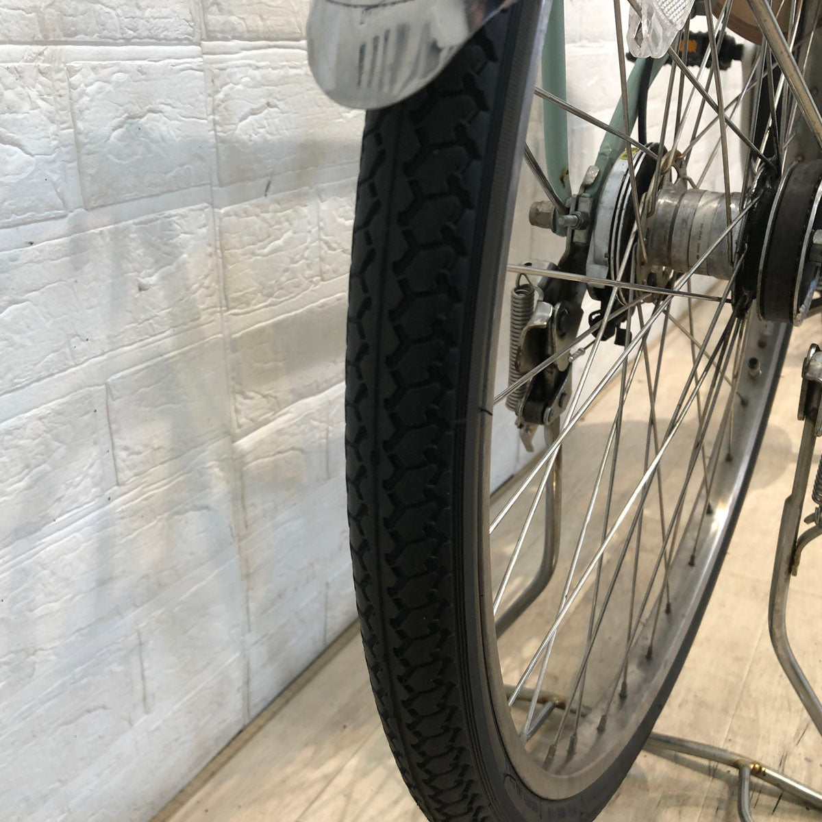 ブリヂストン フロンティア DX ミント 26インチ YV126 【中古車】