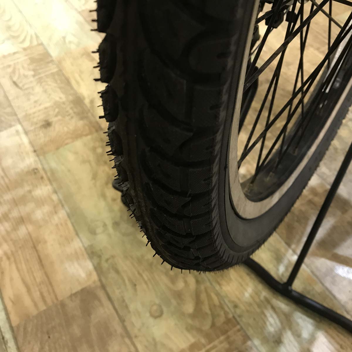 パナソニック ギュット アニーズ DX ブラック 20インチ KX066【中古車】