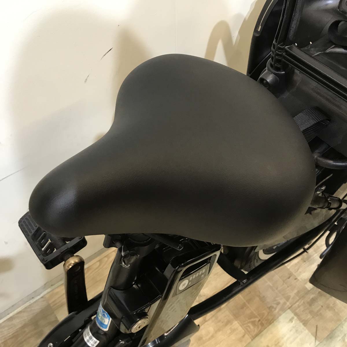 パナソニック ギュット アニーズ DX ブラック 20インチ KX066【中古車】
