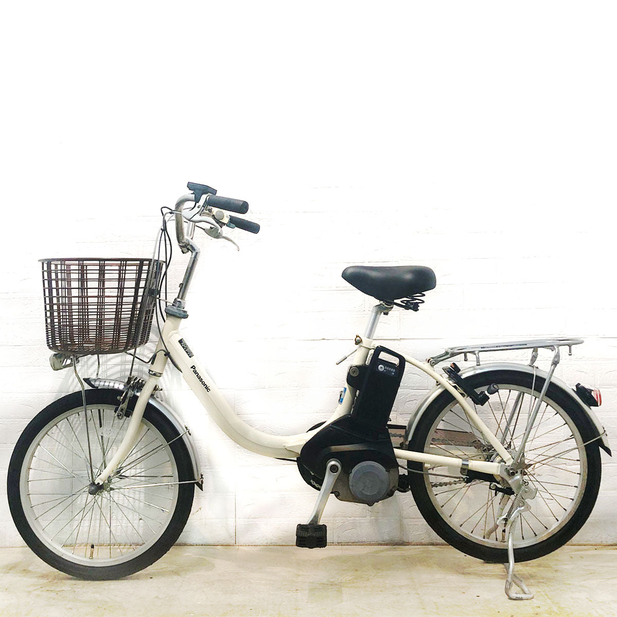 パナソニック ビビ LS ホワイト 20インチ YD059 【中古車】