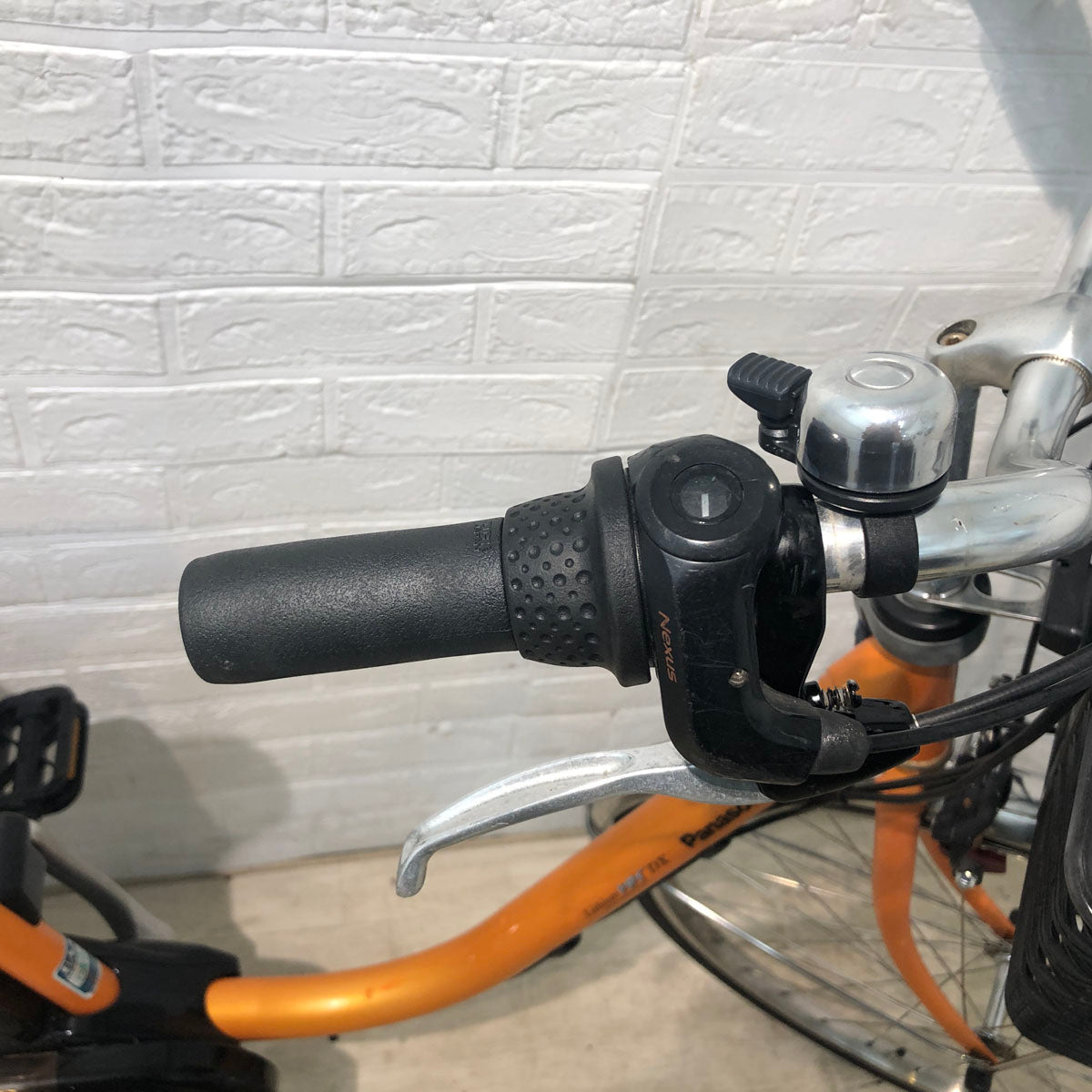 パナソニック ビビ DX オレンジ 26インチ YV135 【中古車】