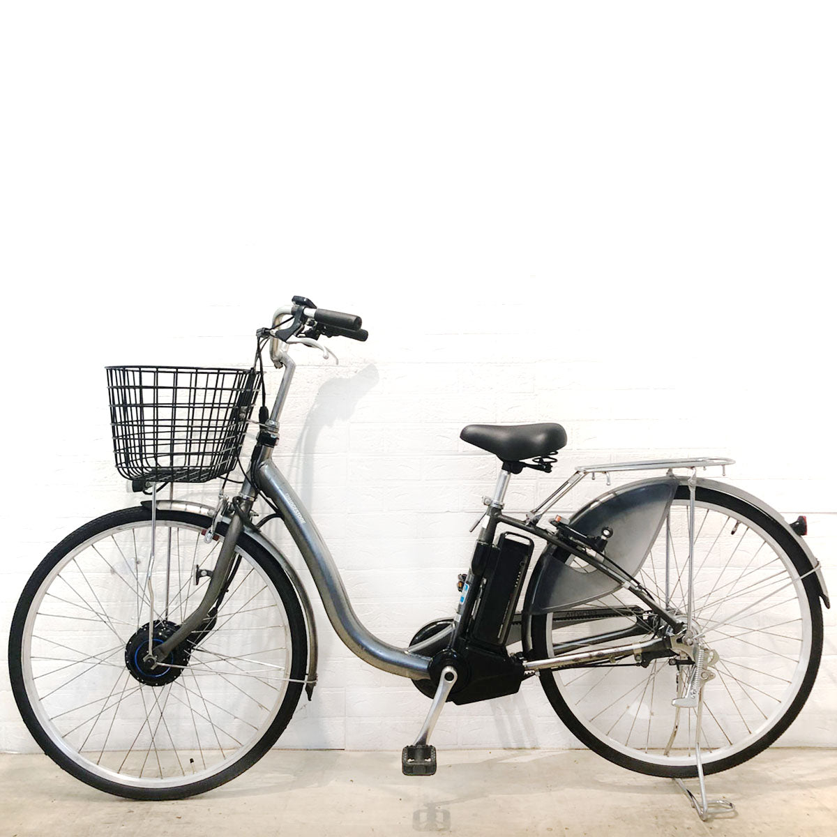 ブリヂストン フロンティア シルバー 26インチ YW004 【中古車】