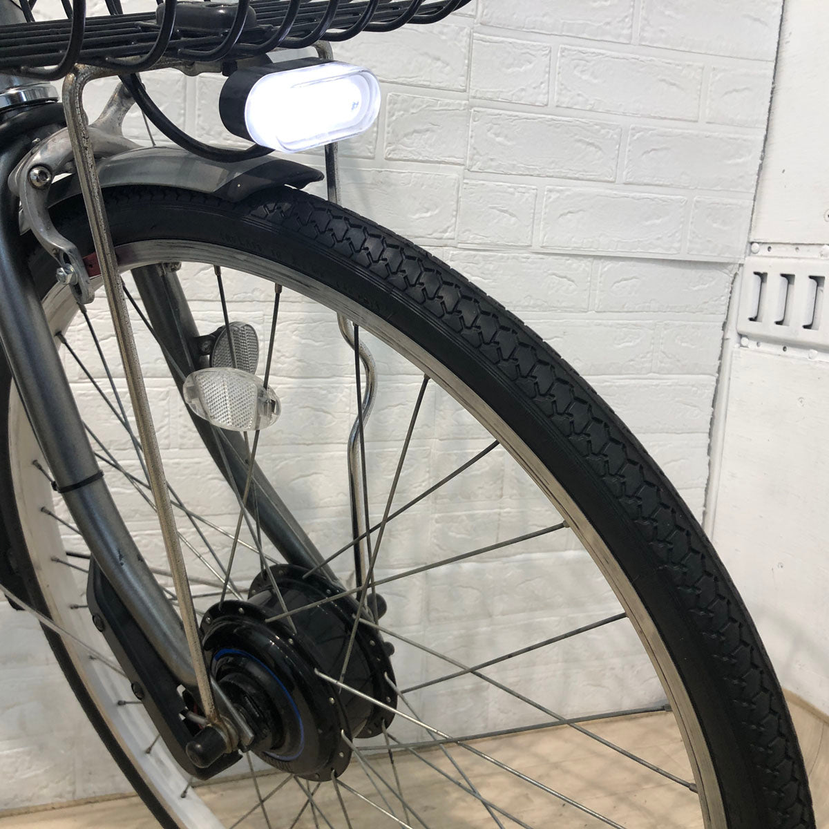 ブリヂストン フロンティア シルバー 26インチ YW004 【中古車】