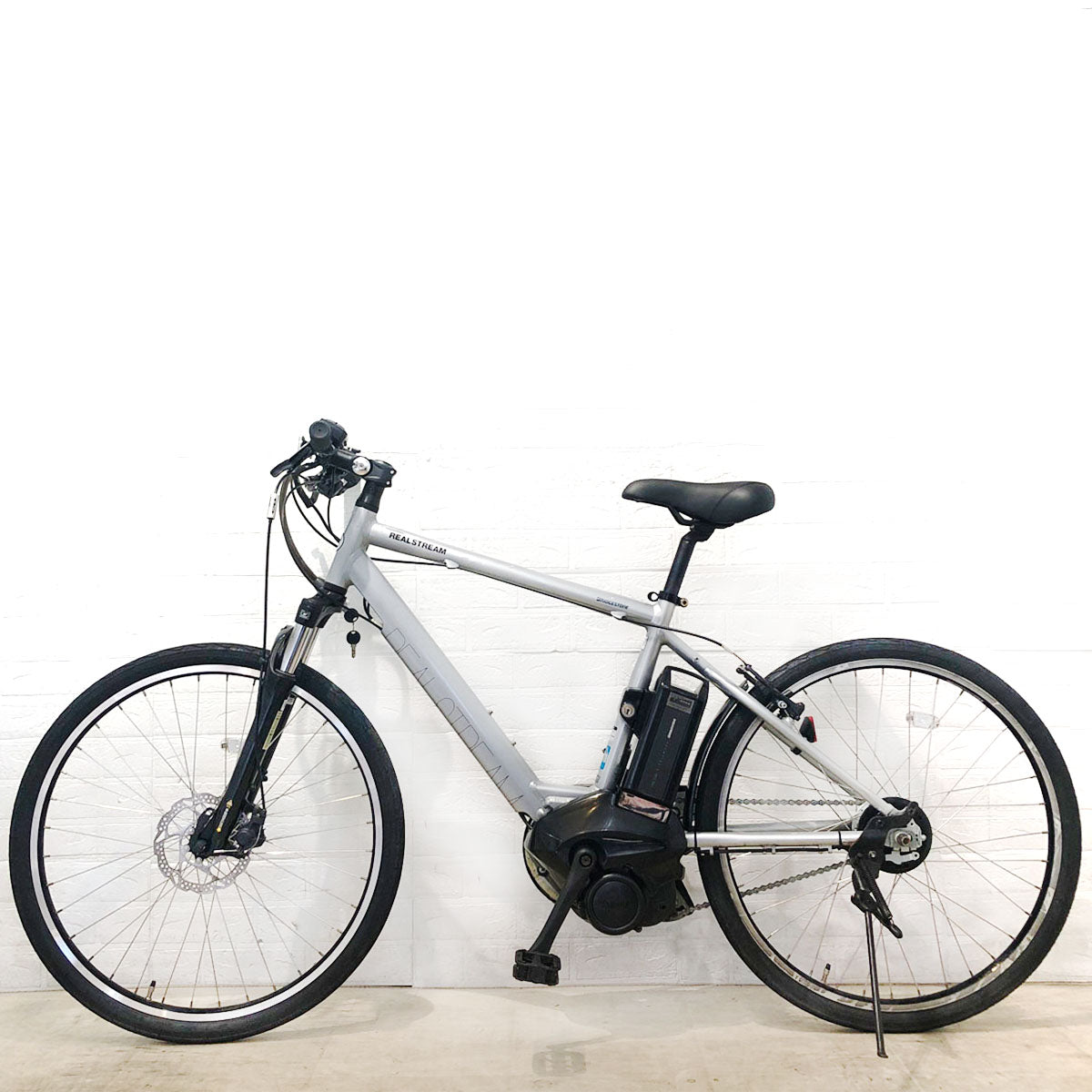 ブリヂストン リアルストリーム シルバー 26インチ YW005 【中古車】