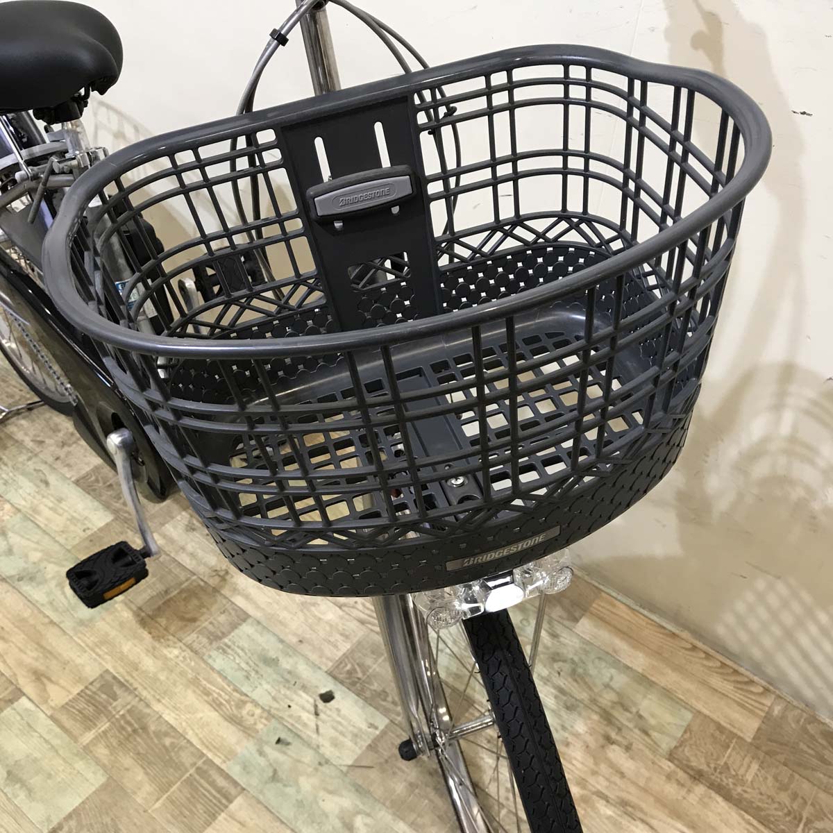 ブリヂストン アシスタ DX シルバー 26インチ KX077 【中古車】