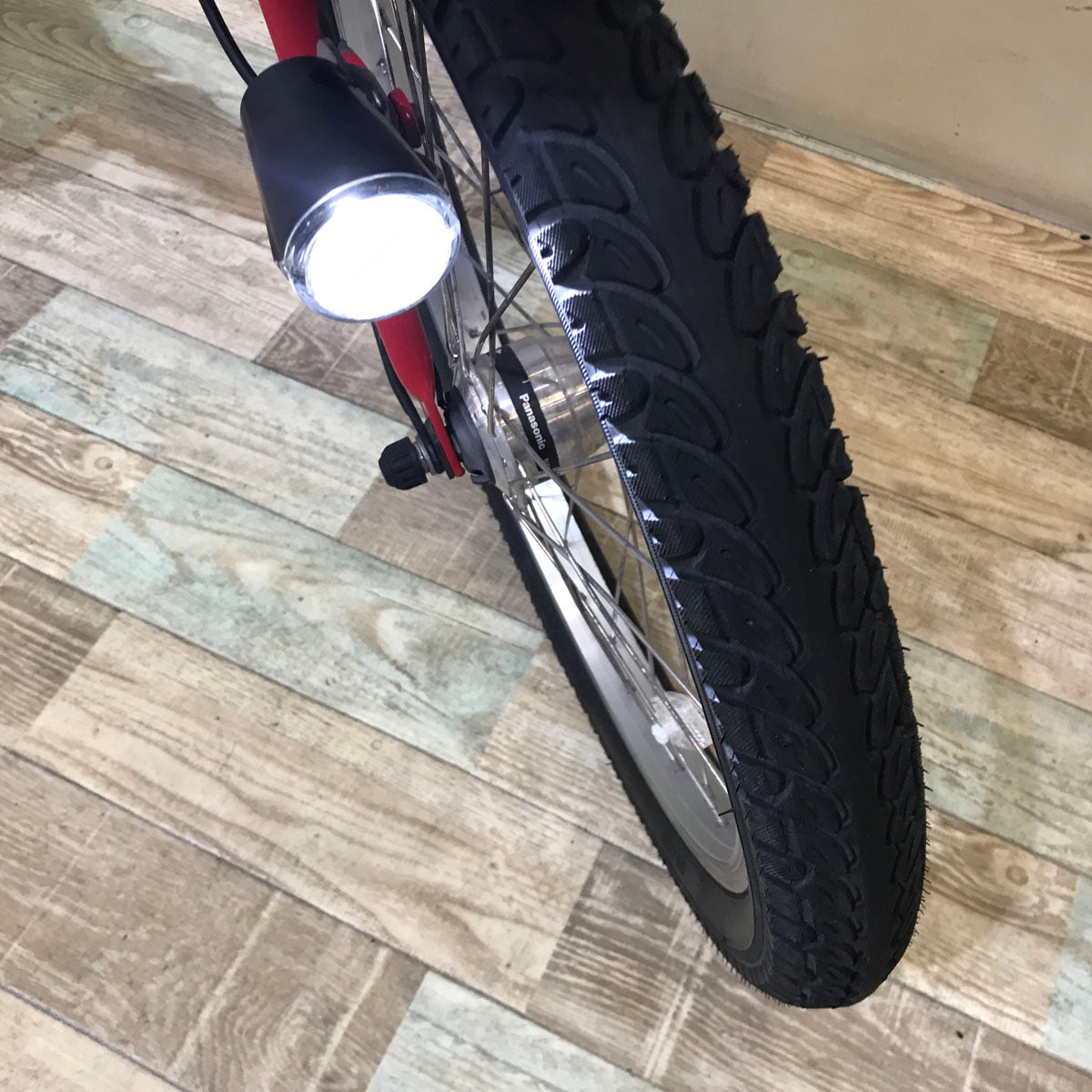 パナソニック ギュット ミニ DX レッド 20インチ KT035【中古車】