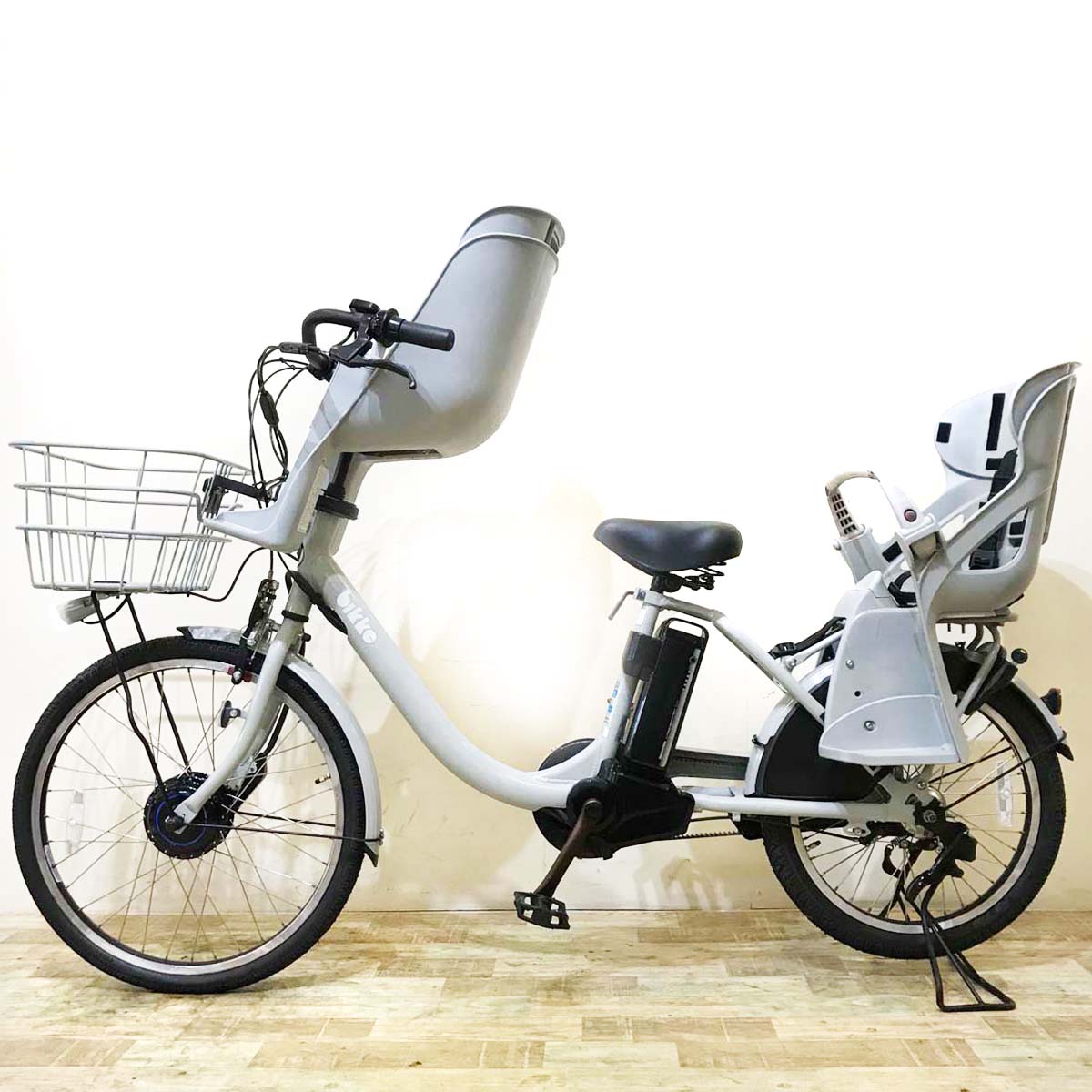 ブリヂストン bikke MOB dd ビッケ モブ dd グレー 前24×後20インチ KX082 【中古車】