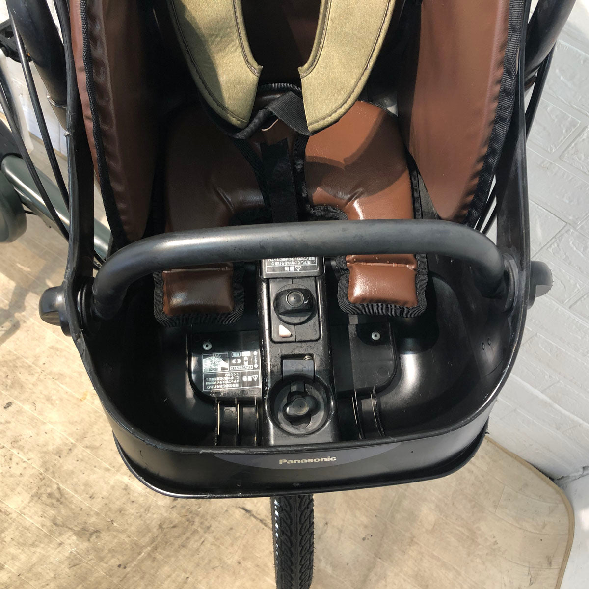 パナソニック ギュット ミニ DX グリーン 20インチ YR011【中古車】