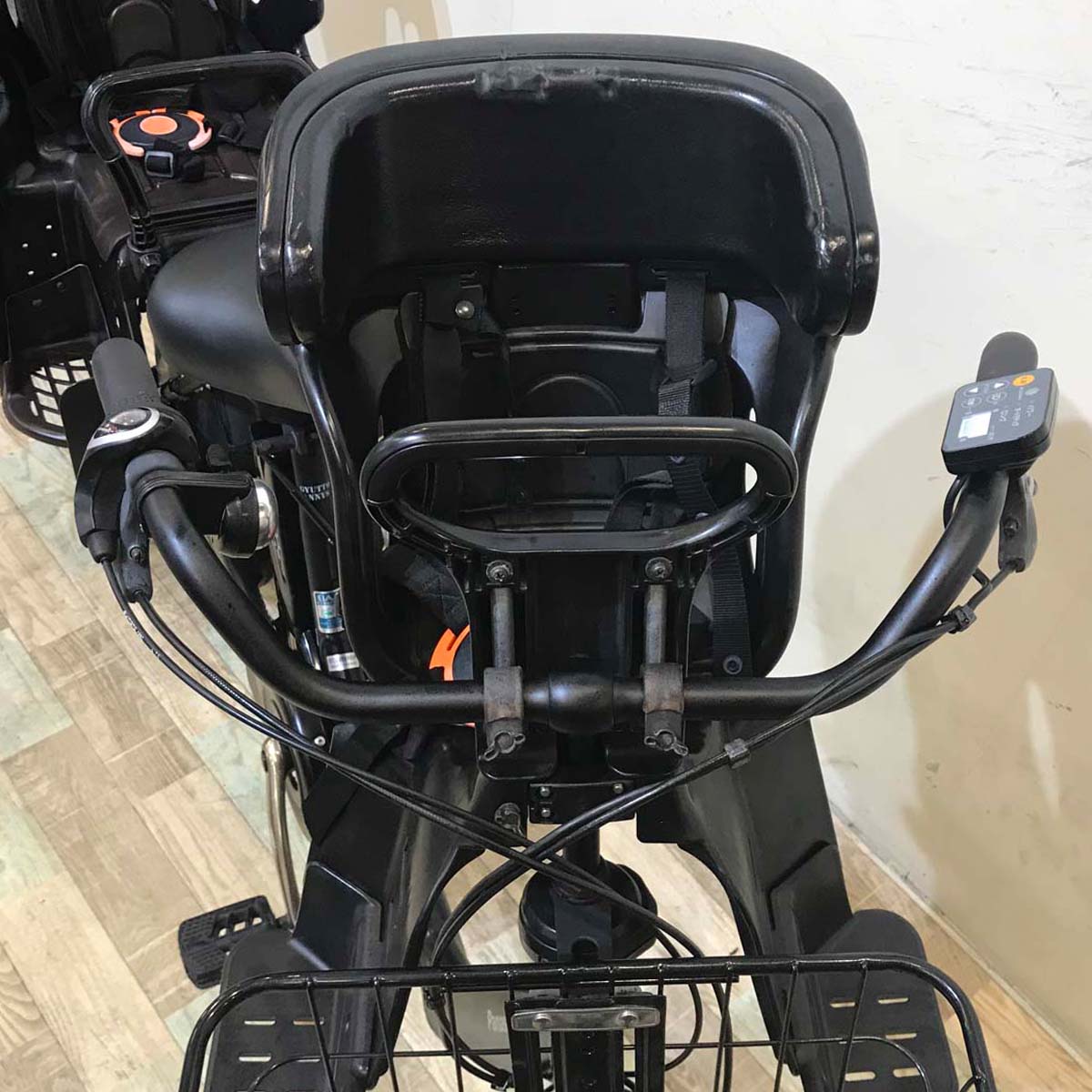 パナソニック ギュット アニーズ ブラック 20インチ KT044【中古車】