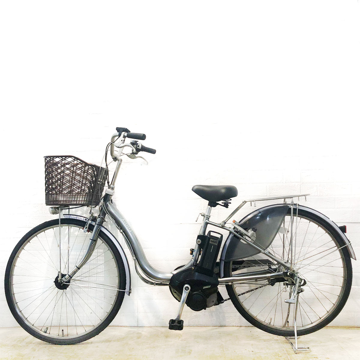 ブリヂストン アシスタ ロイヤル シルバー 26インチ YD081 【中古車】