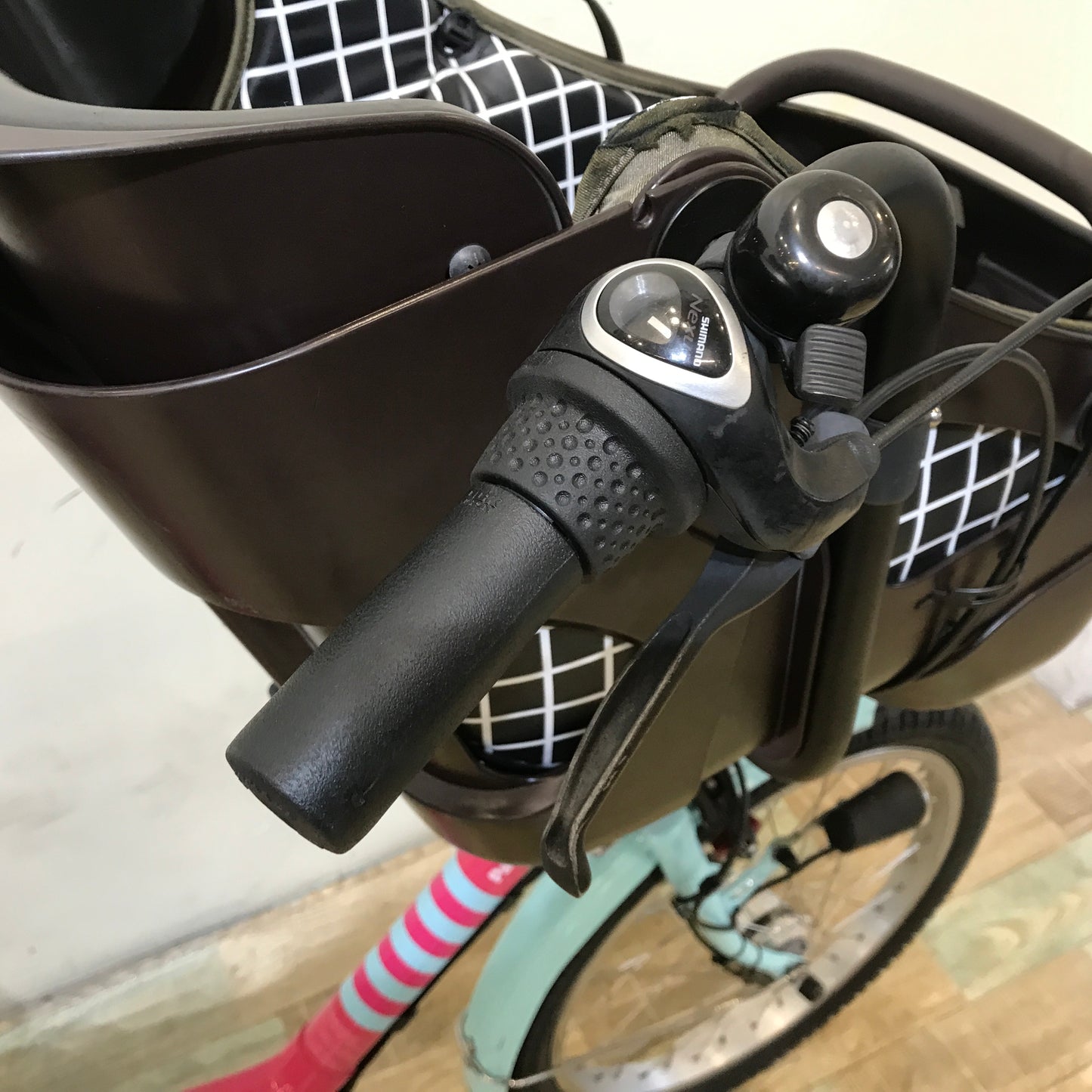 パナソニック ギュット ミニ DX ピンク×水色 20インチ KO065 【中古車】