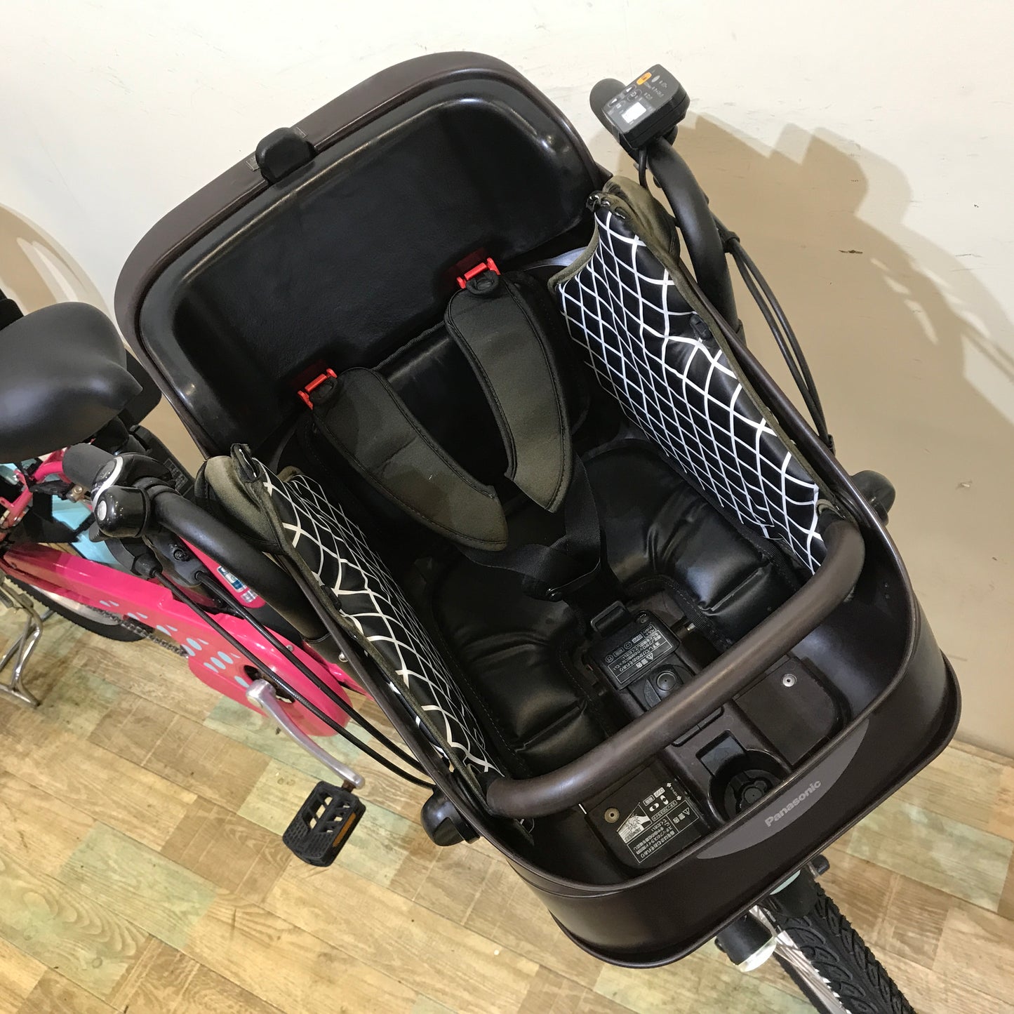 パナソニック ギュット ミニ DX ピンク×水色 20インチ KO065 【中古車】