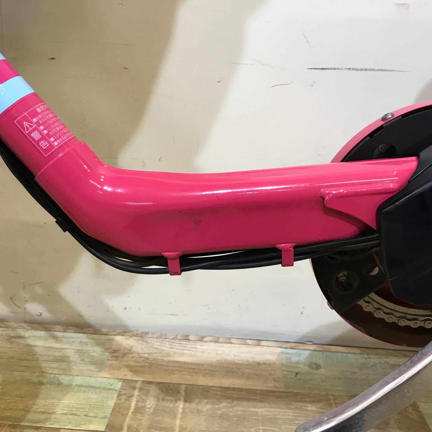 パナソニック ギュット ミニ DX ピンク×水色 20インチ KO065 【中古車】