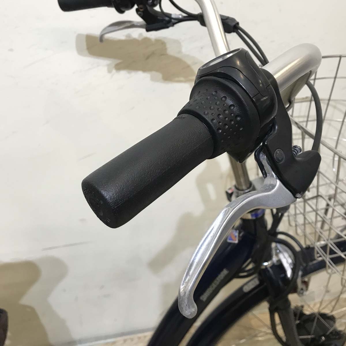 ブリヂストン フロンティア DX ネイビー 26インチ KT051 【中古車】