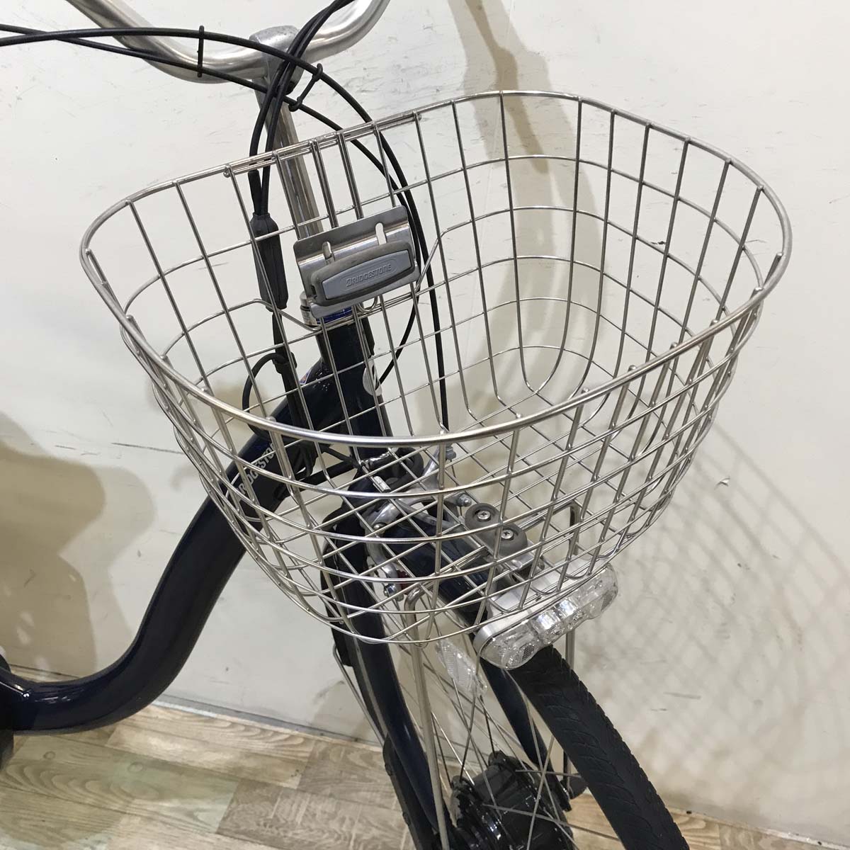 ブリヂストン フロンティア DX ネイビー 26インチ KT051 【中古車】
