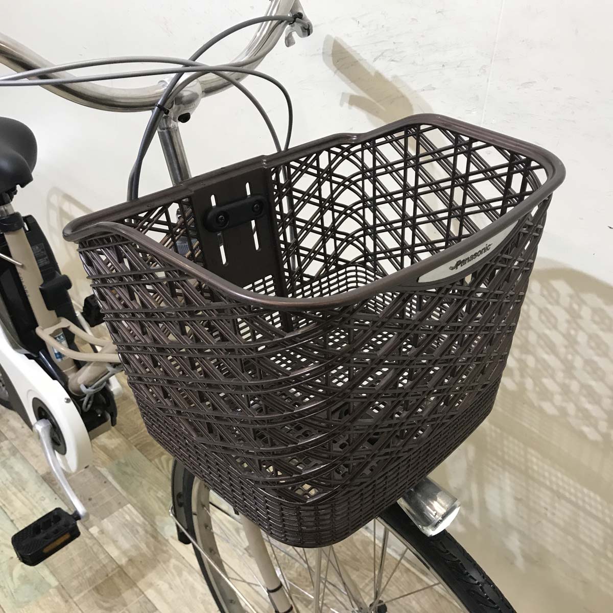 パナソニック カラーズ F EB ベージュ 26インチ KT056 【中古車】