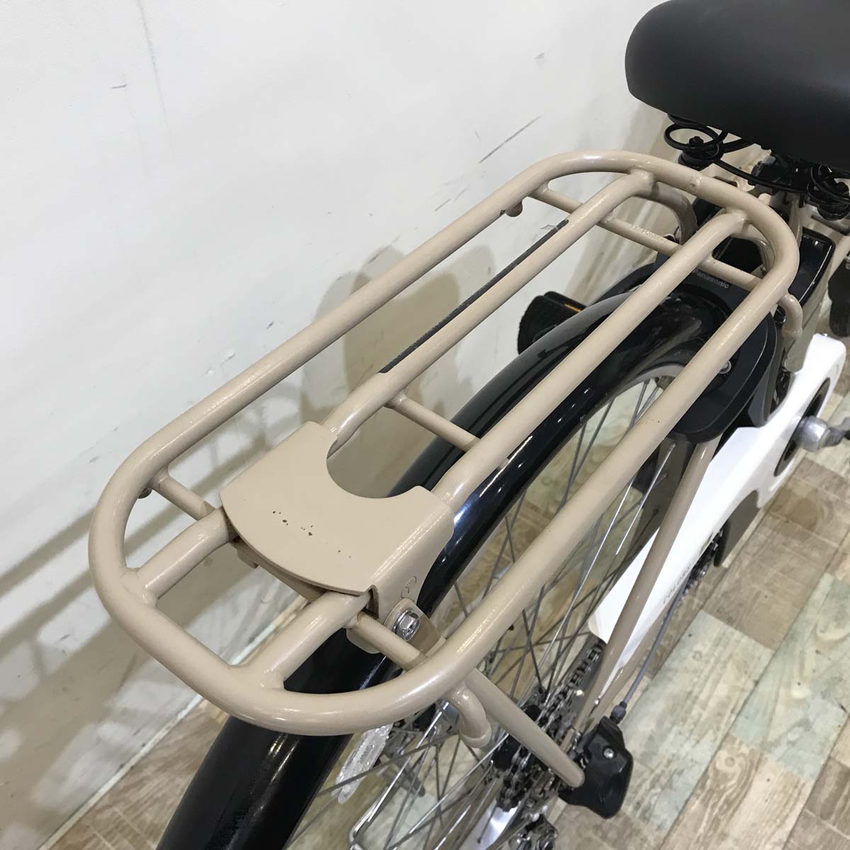 パナソニック カラーズ F EB ベージュ 26インチ KT056 【中古車】