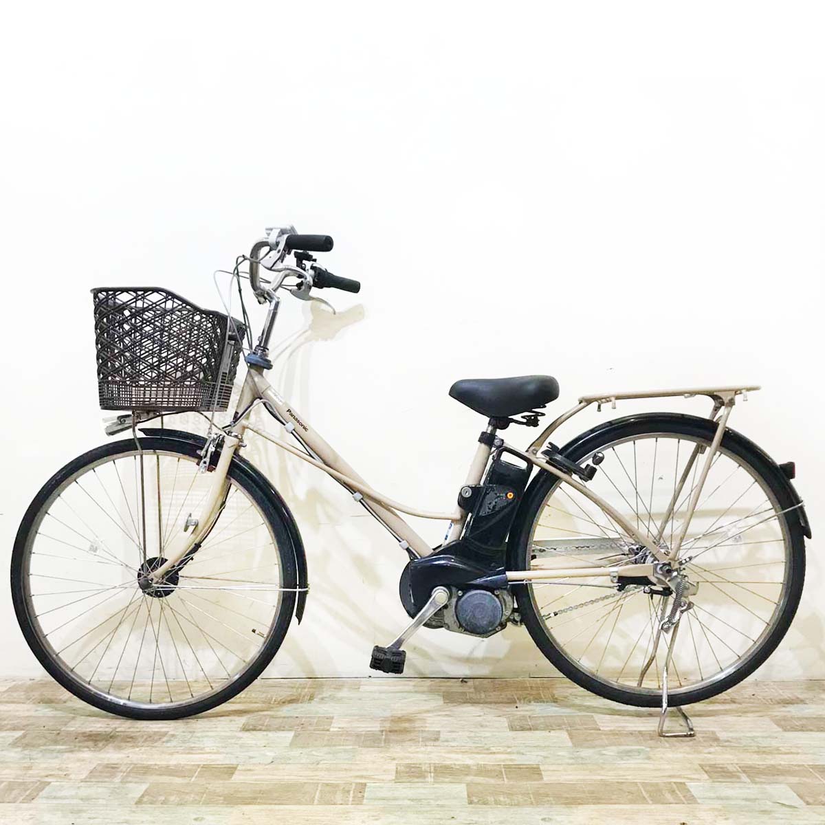 パナソニック カラーズ F EB ベージュ 26インチ KT056 【中古車】