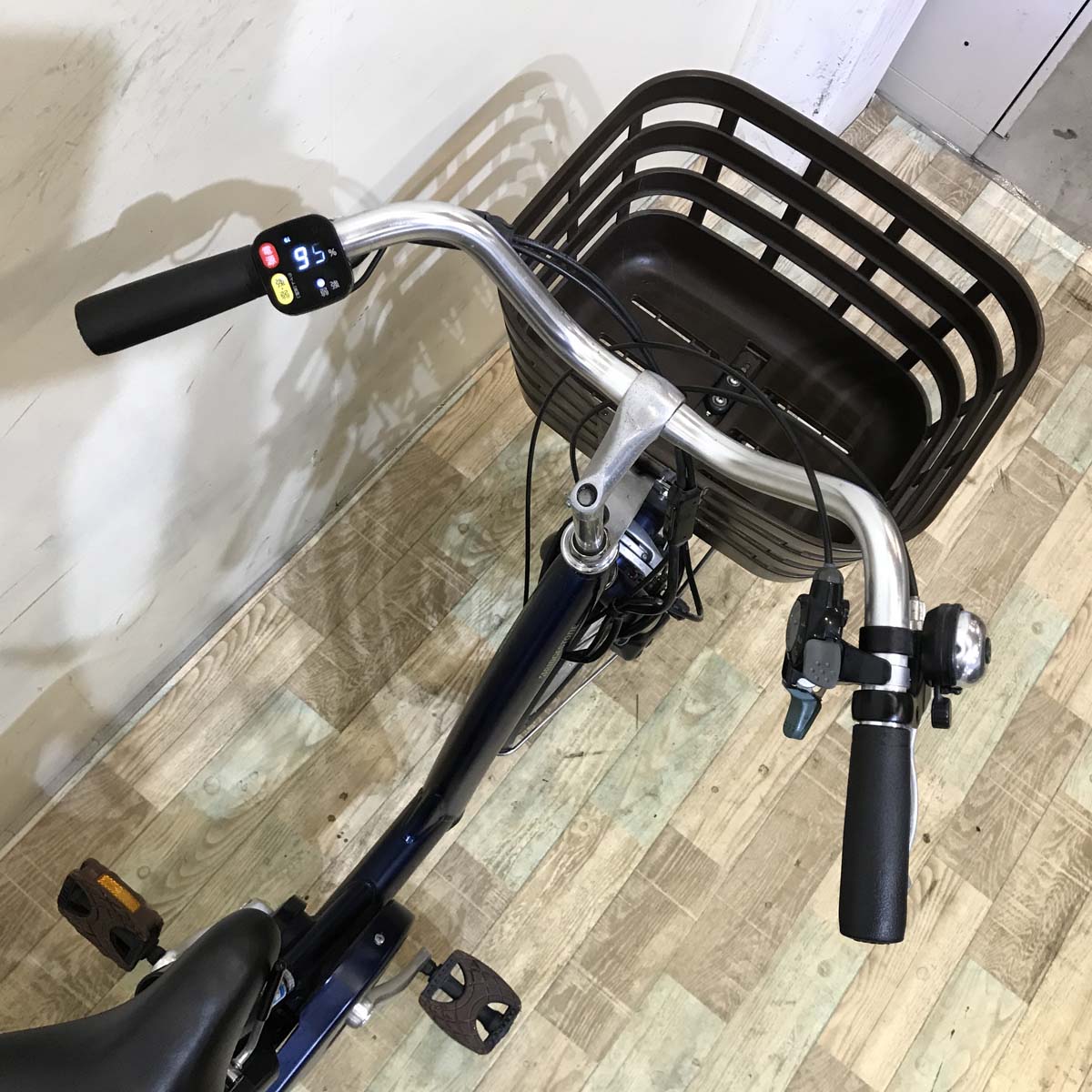 ブリヂストン フロンティア ラクット20 ネイビー 20インチ KX106 【中古車】
