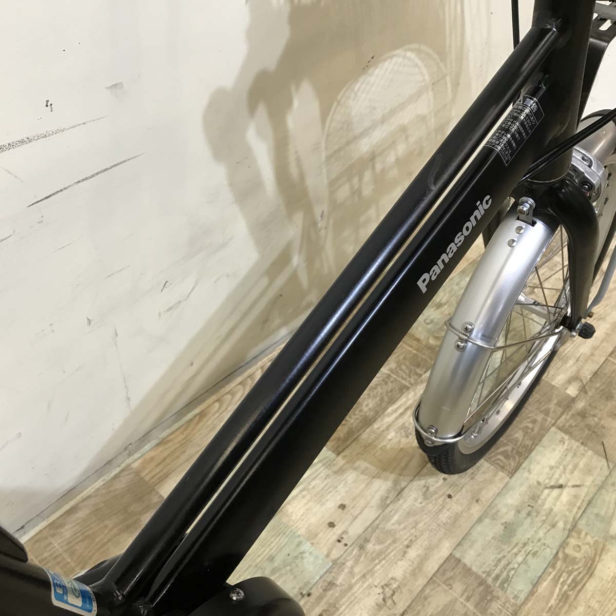 パナソニック J コンセプト ブラック 20インチ KX107【中古車】