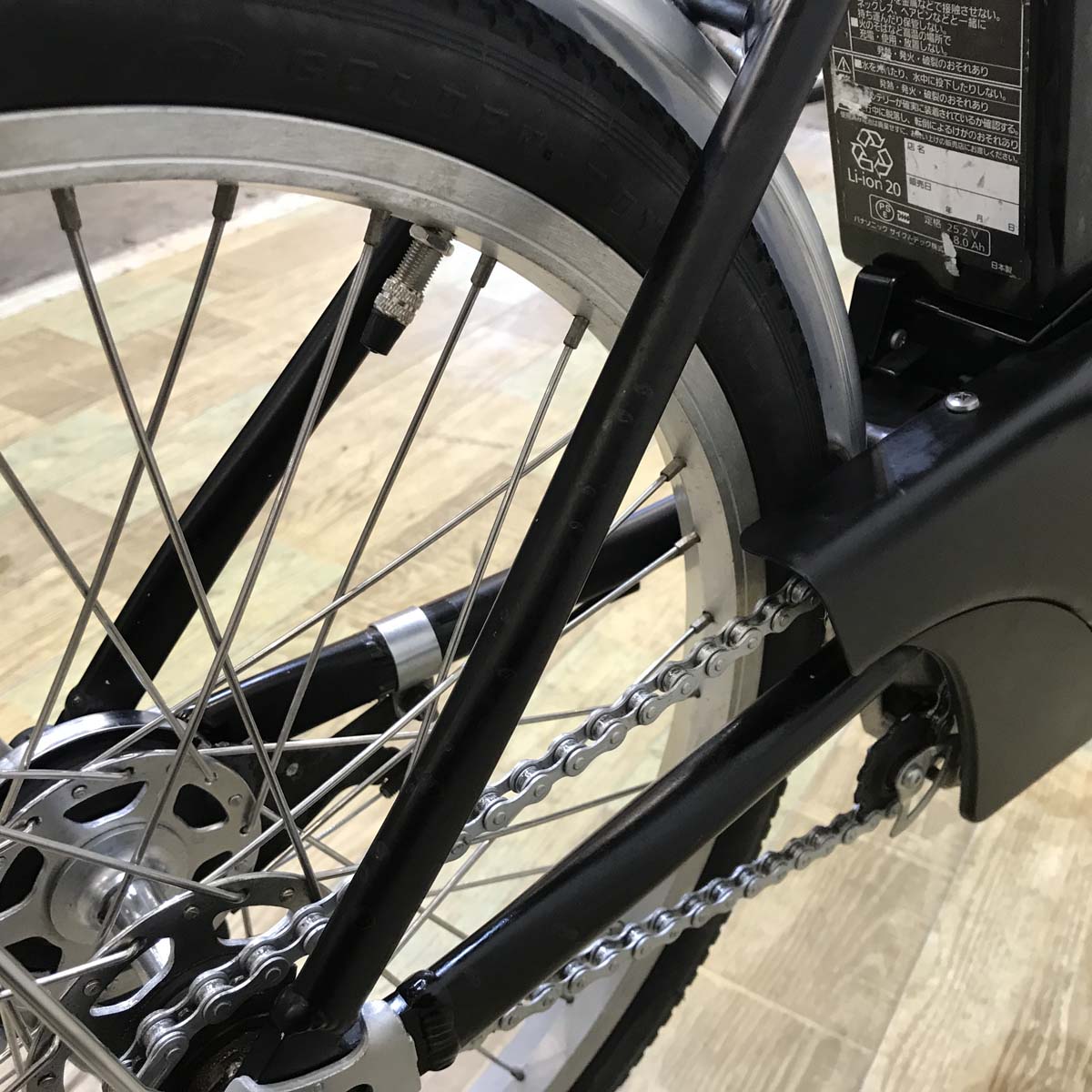 パナソニック J コンセプト ブラック 20インチ KX107【中古車】