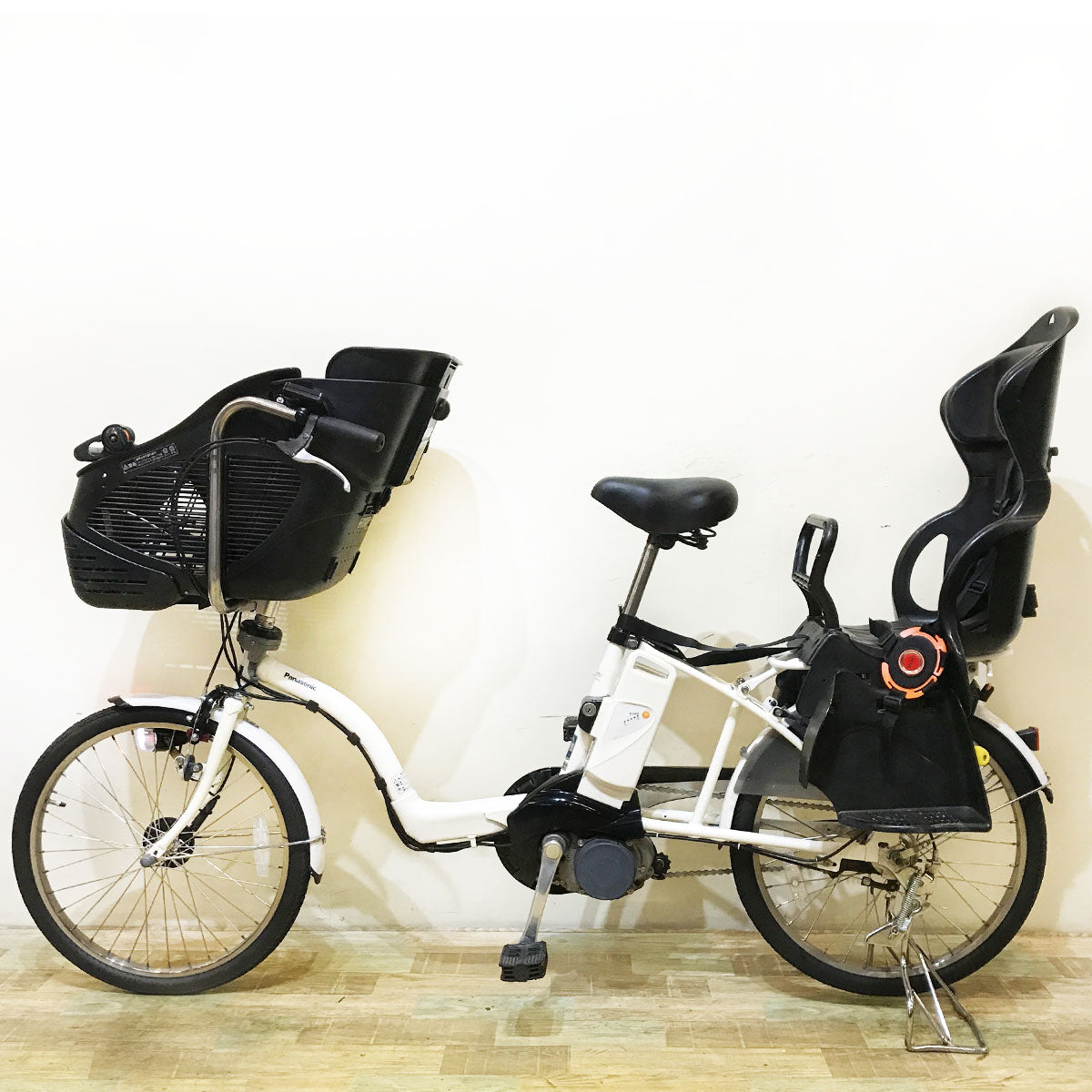 パナソニック ギュット ミニ ホワイト 20インチ KO081 【中古車】