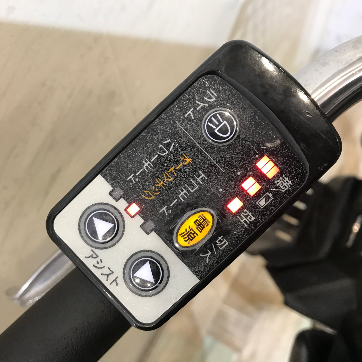 パナソニック ギュット プラス レッド 26インチ KO084 【中古車】