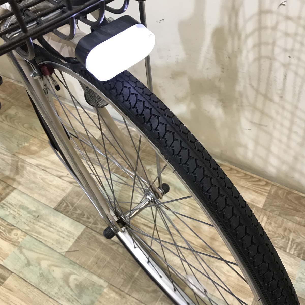 ブリヂストン アシスタ ベーシック ベージュ 26インチ KX116 【中古車】