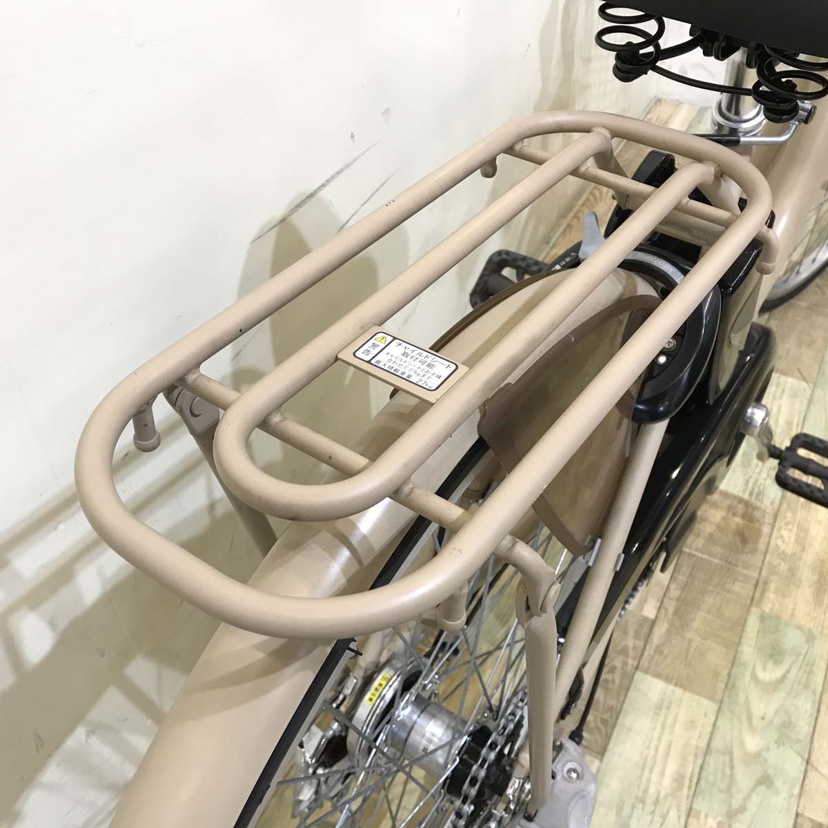 ブリヂストン アシスタ ベーシック ベージュ 26インチ KX116 【中古車】