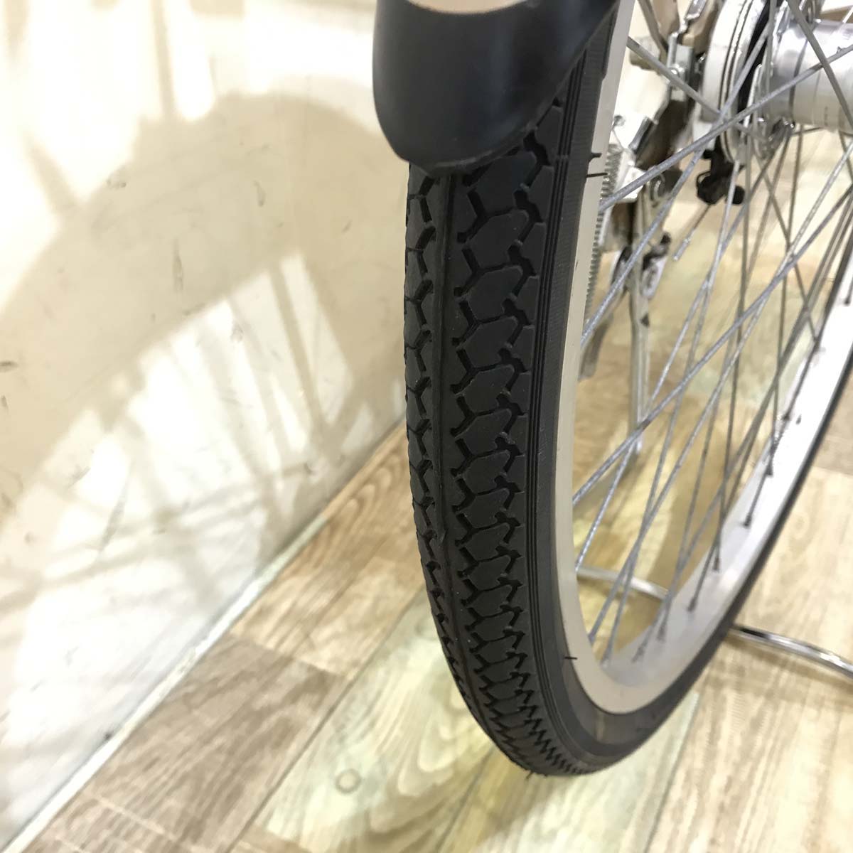 ブリヂストン アシスタ ベーシック ベージュ 26インチ KX116 【中古車】