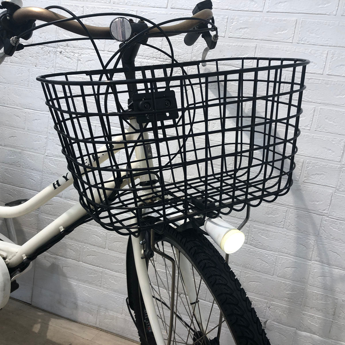 新品バッテリー ブリヂストン HYDEE B ハイディ ビー ホワイト 26インチ YW053 【中古車】