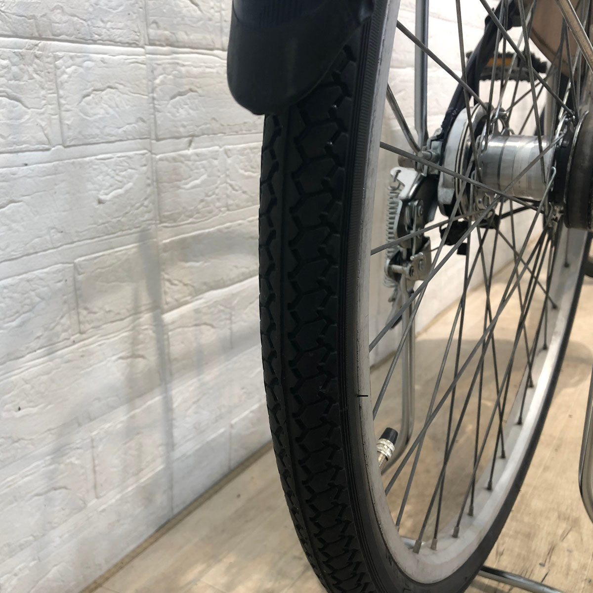 ブリヂストン フロンティア ネイビー 26インチ YW057 【中古車】