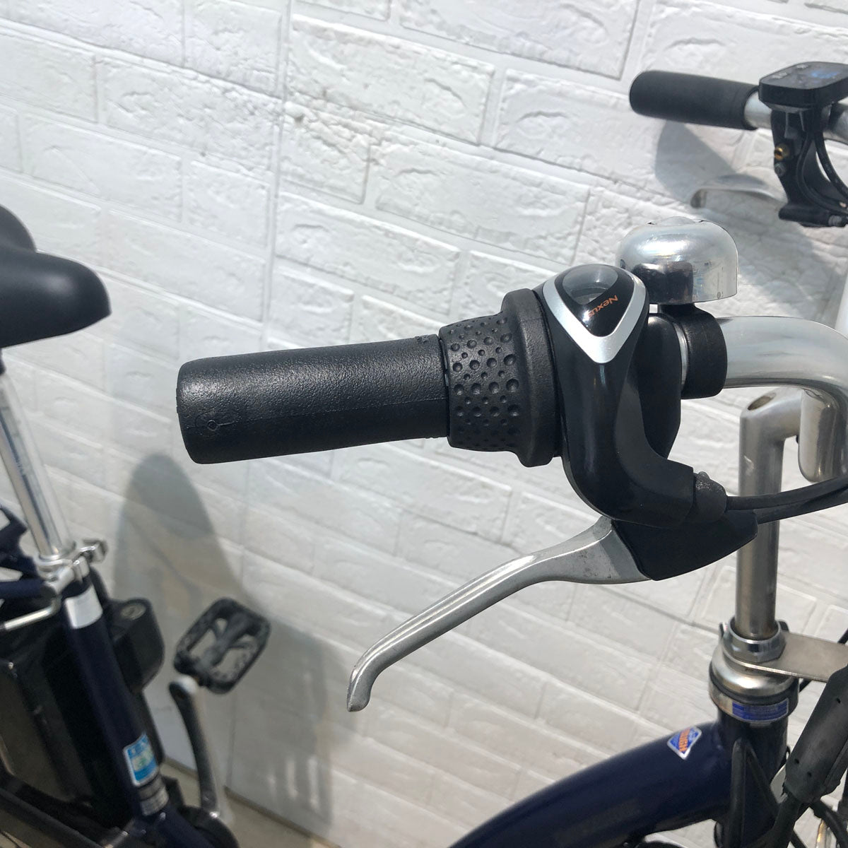 ブリヂストン フロンティア ネイビー 26インチ YW057 【中古車】